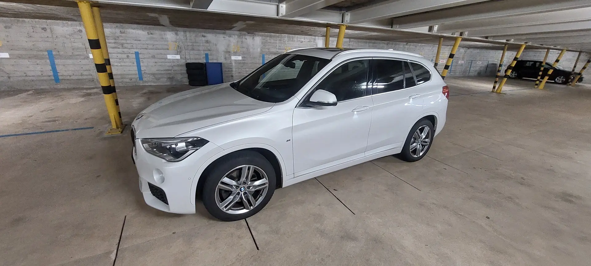 BMW X1 25d xDrive — SUV diesel robuste, 127 000 km, traction intégrale — vue extérieure