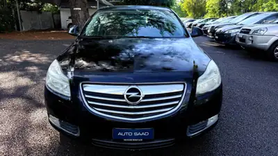 Opel Insignia 1.8 Edition 2008 — Berline élégante, moteur fiable et sans sinistre — vue extérieure