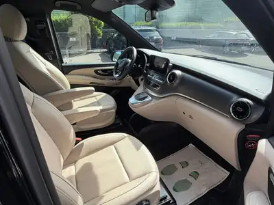 Mercedes-Benz V 300 d long — Monospace 8 places, diesel efficace, 4Matic — Thumbnail 9