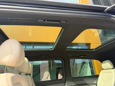 Mercedes-Benz V 300 d long — Monospace 8 places, diesel efficace, 4Matic — Thumbnail 10