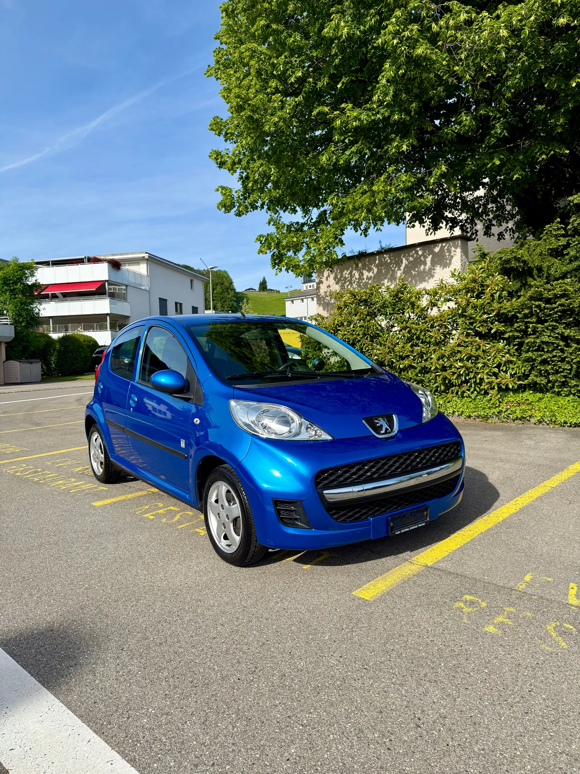Peugeot 107 2010 occasion Lütisburg — 1