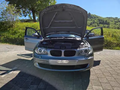 BMW 116i — Compacte citadine de 2010, 122 ch, état impeccable — Miniatur 8