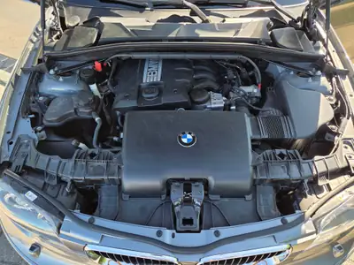 BMW 116i — Compacte citadine de 2010, 122 ch, état impeccable — Miniatur 16
