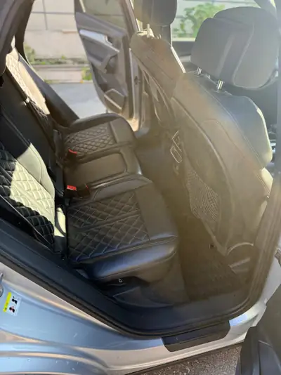 Audi SQ5 3.0 V6 TFSI Quattro — Performance sportive et fiabilité allemande — dashboard