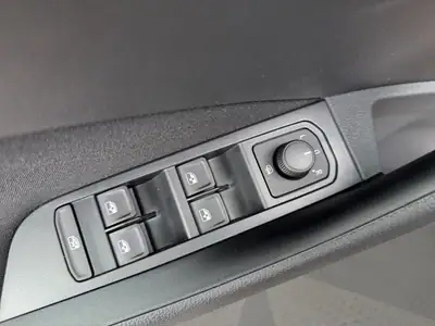 Skoda Kamiq 1.5 TSI Selection — SUV compact dynamique, quasi neuf avec garantie 5 ans — Miniature 20