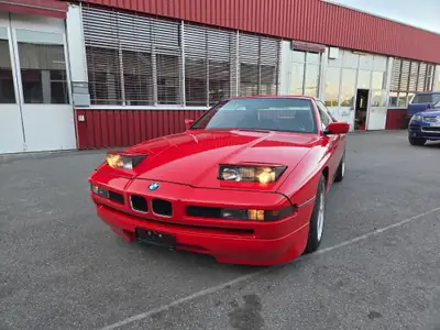 BMW 850i V12 5.0 — Chef-d'œuvre des années 90, 300 CV et boîte manuelle — côté