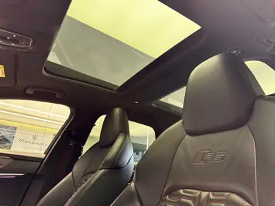 Audi RS6 Avant 4.0 TFSI V8 quattro — Berline sport légendaire, 600 ch sans compromis — Miniatur 9