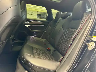 Audi RS6 Avant 4.0 TFSI V8 quattro — Berline sport légendaire, 600 ch sans compromis — Miniatur 10