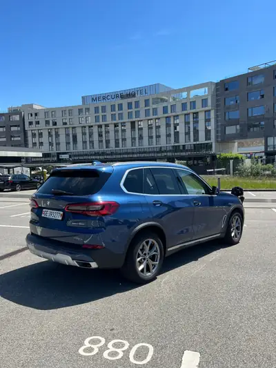 BMW X5 45e xDrive — SUV hybride rechargeable, 394 ch, première main — interni