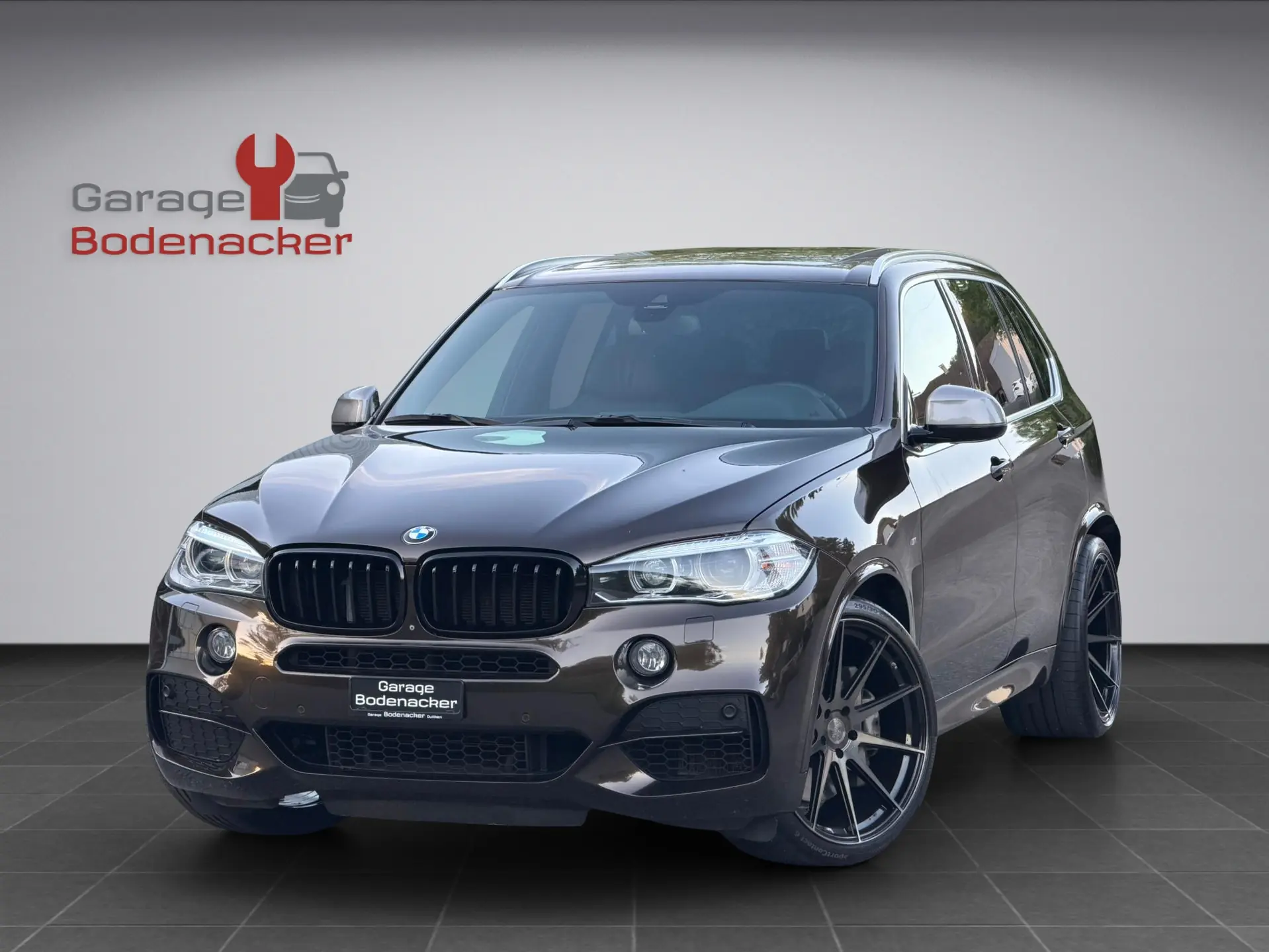 BMW X5 xDrive M50d — SUV 7 places, 381 ch diesel, M Sport et basses suspensions