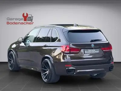 BMW X5 xDrive M50d — SUV 7 places, 381 ch diesel, M Sport et basses suspensions — interior