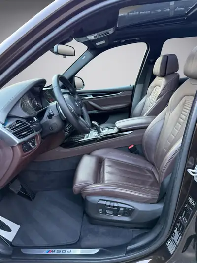 BMW X5 xDrive M50d — SUV 7 places, 381 ch diesel, M Sport et basses suspensions — Thumbnail 10