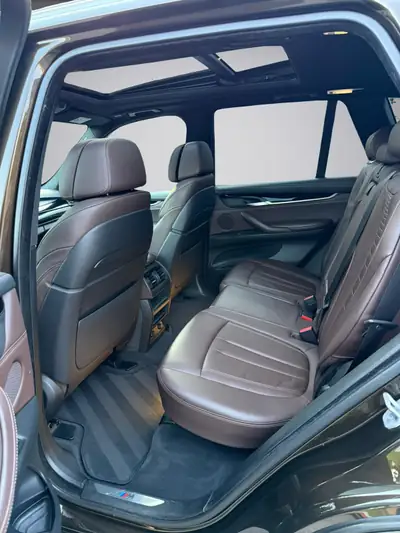 BMW X5 xDrive M50d — SUV 7 places, 381 ch diesel, M Sport et basses suspensions — Thumbnail 11