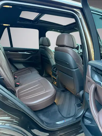 BMW X5 xDrive M50d — SUV 7 places, 381 ch diesel, M Sport et basses suspensions — Thumbnail 13