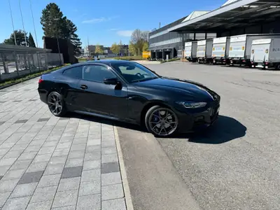 BMW M440i xDrive — Coupé sportif 385 ch, 8 roues complètes Aversus 19", entretien inclus — vista esterna
