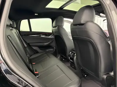 BMW X4 xDrive 48V 20d M Sport 2025 — SUV coupé diesel hybride, première main — Thumbnail 8