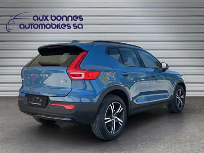 Volvo XC40 B4 Mild Hybrid AWD — SUV compact hybride, 65'000 km, état impeccable — détail