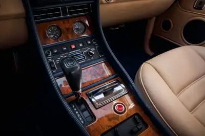 Bentley Continental R 1997 — Coupé sportif de prestige, motorisation 6.8L biturbo, version européenne rare — Miniatur 18