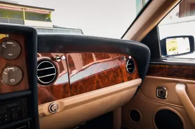 Bentley Continental R 1997 — Coupé sportif de prestige, motorisation 6.8L biturbo, version européenne rare — Miniatur 17