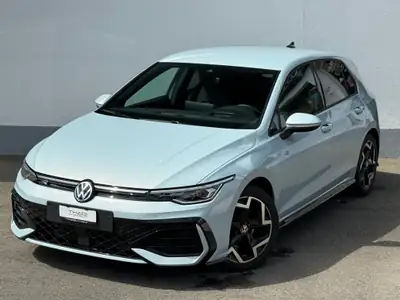 VW Golf 1.5 e-TSI mHEV R-Line — Hybride légère performant, kilométrage réduit — fianco