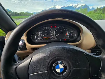 BMW Z3 2.8 — Roadster iconique des années 90, motorisation 193 ch — Innenraum