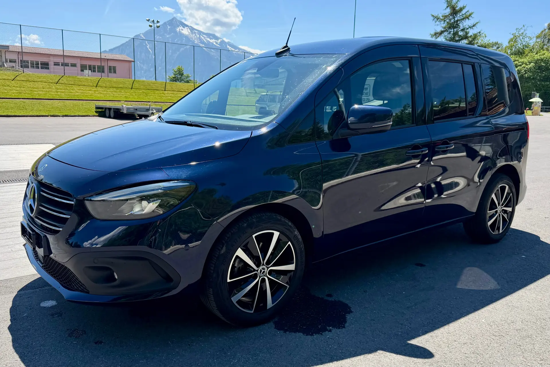 Mercedes-Benz T-Class T180 Progressive — Monospace familial diesel, garantie 4 ans incluse — vista esterna
