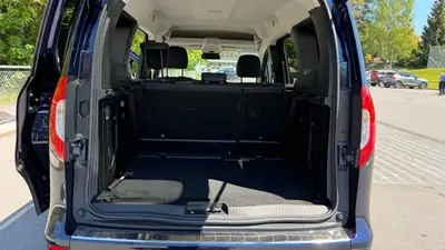 Mercedes-Benz T-Class T180 Progressive — Monospace familial diesel, garantie 4 ans incluse — Miniatura 9