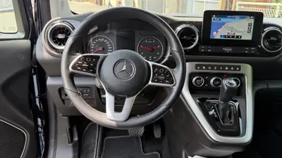 Mercedes-Benz T-Class T180 Progressive — Monospace familial diesel, garantie 4 ans incluse — Miniatura 12