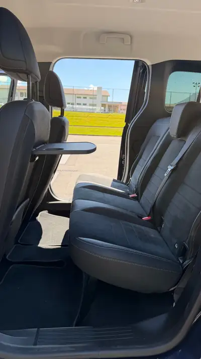 Mercedes-Benz T-Class T180 Progressive — Monospace familial diesel, garantie 4 ans incluse — Miniatura 13