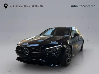 Mercedes-Benz Classe A 200 Night Star AMG Line — Berline compacte hybride, design premium — côté