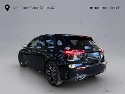 Mercedes-Benz Classe A 200 Night Star AMG Line — Berline compacte hybride, design premium — intérieur