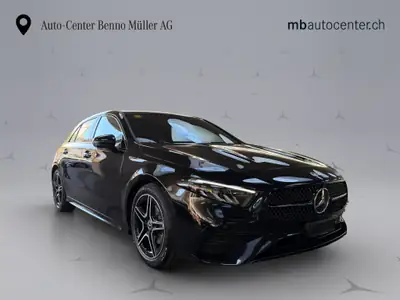 Mercedes-Benz Classe A 200 Night Star AMG Line — Berline compacte hybride, design premium — Miniature 8