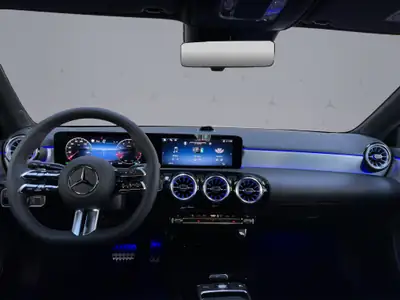 Mercedes-Benz Classe A 200 Night Star AMG Line — Berline compacte hybride, design premium — Miniature 14