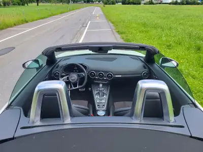 Audi TT 1.8T Roadster 2018 — Cabriolet sportif, 56'000 km seulement — vista posteriore