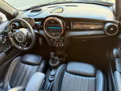 MINI Cabrio Cooper John Cooper Works — Cabriolet sportif, 231 ch, 65'000 km seulement — Miniature 18