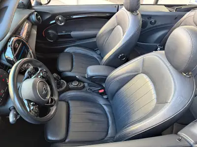 MINI Cabrio Cooper John Cooper Works — Cabriolet sportif, 231 ch, 65'000 km seulement — Miniature 22