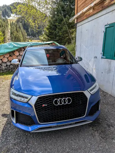 Audi RS Q3 2.5 TFSI Quattro — Performance haute puissance, 94'000 km, impeccable — vista esterna