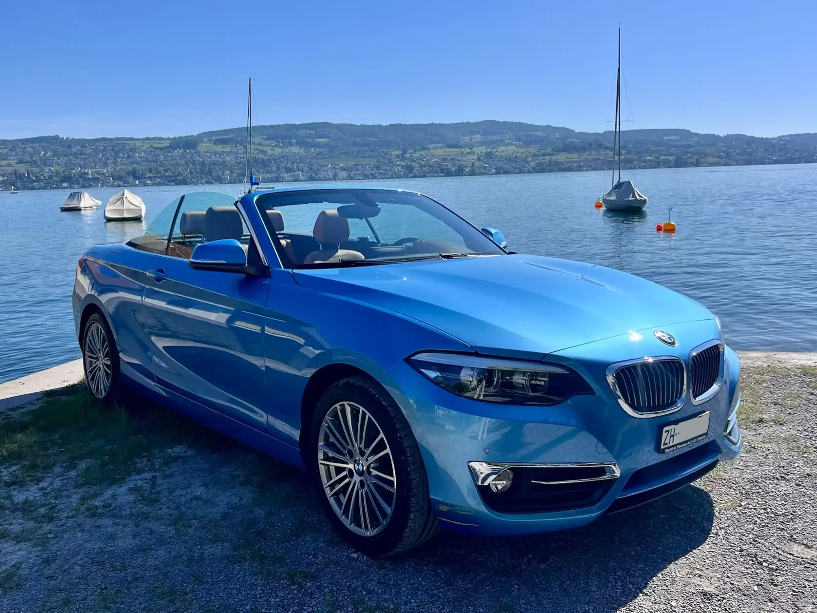 BMW 220d Cabrio Luxury Line — Décapotable diesel, entretien récent, sans sinistre — vista esterna
