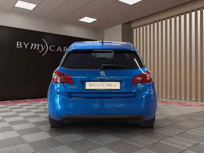 Peugeot 308 1.2 PureTech Allure Pack — Berline compacte automatique, faible consommation — Miniatur 14