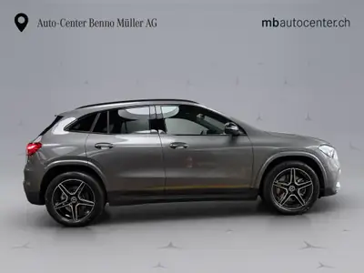 Mercedes-Benz GLA 250 Swiss Star AMG Line 4matic — SUV compact hybride essence, quasi neuf — détail