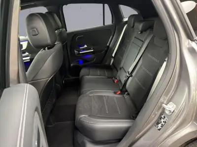 Mercedes-Benz GLA 250 Swiss Star AMG Line 4matic — SUV compact hybride essence, quasi neuf — Miniature 10