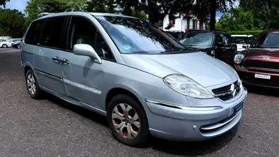 Citroën C8 2.0 HDi Exclusive — Monospace 7 places fiable, diesel économique — côté