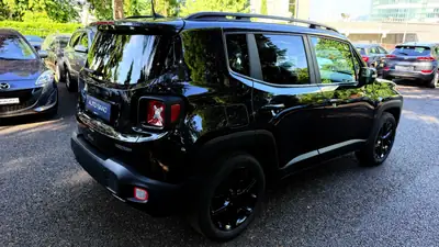 Jeep Renegade 1.4 Turbo Street Edition — SUV urbain dynamique, 92 000 km seulement — détail