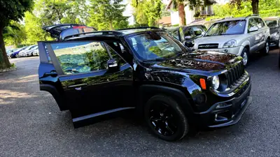 Jeep Renegade 1.4 Turbo Street Edition — SUV urbain dynamique, 92 000 km seulement — Miniature 11