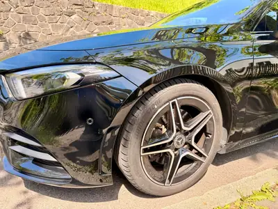 Mercedes-Benz Classe A 220 AMG Line — Berline compacte premium, 107'000 km, sans accident — interni