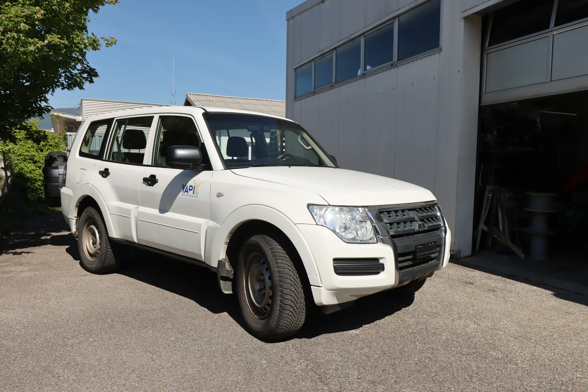 Mitsubishi Pajero 3.2 DID Profi — SUV 7 places robuste, entretien complet récent