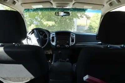 Mitsubishi Pajero 3.2 DID Profi — SUV 7 places robuste, entretien complet récent — Detail