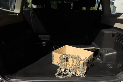 Mitsubishi Pajero 3.2 DID Profi — SUV 7 places robuste, entretien complet récent — Innenraum
