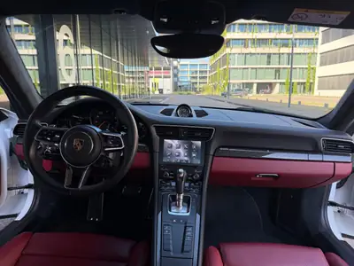 Porsche 911 Carrera 4 PDK — Sportive tous-terrains légendaire, 62'000 km seulement — Miniatur 8