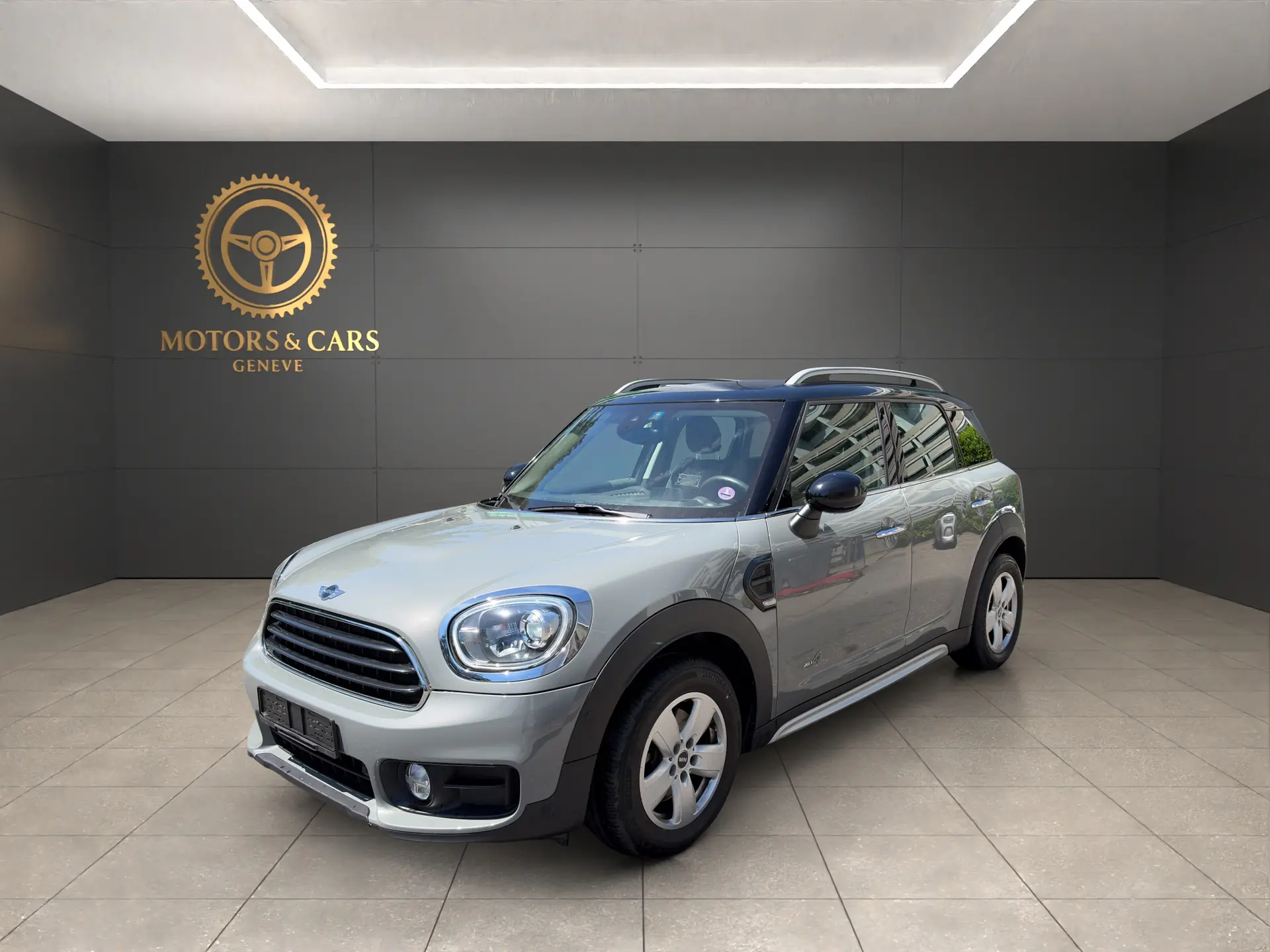 MINI Countryman Cooper ALL4 — SUV compact dynamique, 4x4 intégral et très bien équipé — Außenansicht